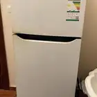 تلاجه ال جي للبيع 800 ريال تعمل بكفاءه