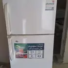 ثلاجه شبه جديده استخدام اربع شهور نظيفه جدا