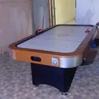 لعبة هوكي مستخدمه ونظيفه