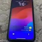 جوال آيفون 11مغيره شاشه عليه ظمآن 6اشهور ومركب له بكج كامل