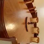 طاولة طعام ملكي