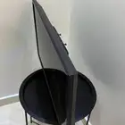 شاشة تلفزيون