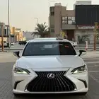 لكزس 2021 ES300h