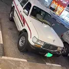 تويوتا لاندكروزر صالون 1995