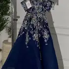 فستان كحلي من اسوم