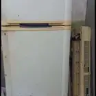 3 ثلاجات وفريزر وبراد ومكيف
