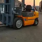 رافعة شوكية لبيع