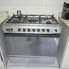 فرن و غسالة