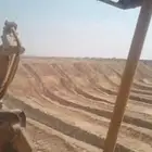 مجود سواق بلدوزر فني خبره جيده متوجد في وادي الدواسر