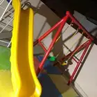 مرجيحة حديد حمراء اثنين كرسي