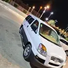 سياره اتش 1  h 1..ھيوندائ فان 8 را عب   لون ابيض  موديل 2005