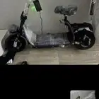 سكوتر للبيع نظيف في خراب واحد كل شيء شغال كهرباء كل شيء شغال