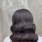 كوفيرة مكياج وشعر بجده