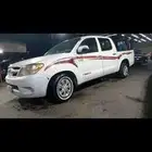 هايلوكس GLXللايجار الشهري للمؤسسات والشركات