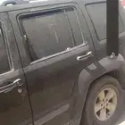 جيب شروكي تسقيط كل شي سليم معدا الكرونه دفرنس