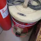 ملابس جديده ومكينه وشنط الرحلات