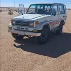 للبيع ربع 97