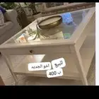 للبيع طاولتين جديد