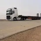 لوبد فارغ في الرياض لنقل المعدات الثقيلة