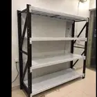 ارفف تخزين مستودعات