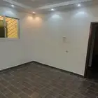 شقه للايجار ثلاث غرف وصاله ( تبوك )