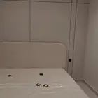 ورق جدران قماشي لينن  . نعلات فيبر ابيض . فوم براويز اطارات