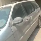 كرنفال كيا موديل 2003