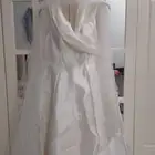 فستان عروس للبيع مخزن جديد غير مستخدم