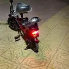 سكوتر للبيع لغرض السفر