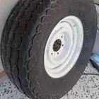 للبيع طقم مرايات جيمس موديل 2000 وجنط مع الكفر قديم