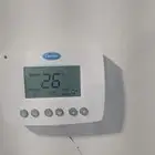 فني تكييف تبريد المكيف