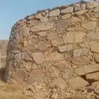 بوكلين للايجار بنا حجر قص جبال تكسير صخور هدم مباني سكنيه