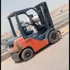 فركليف رافعه شوكيه لتاجير اليومي وشهري 3 طن 7 طن 10 طن 16 ط