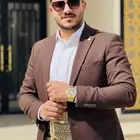 معلم شورما وفطائر ومعصوب وعريكه. وطباخه معلم 9سنوات. مايحتا