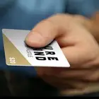 بطاقه بلاستيكيه