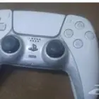 للبيع سوني فايف نضيف جدا مع اليد على السوم نسخه ديجيتال