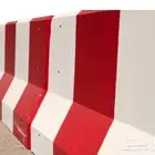 حواجز أمنيه مستلزمات حواجز