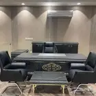 مكتب مودرن حق مدير و مكتب موظفين و دواليب و كنب