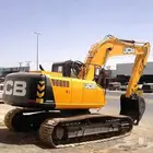 سائق بوكلين يبحث عن عمل في الرياض الجنسية يمني