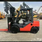 روافع شوكيه بجميع انواعها للايجار