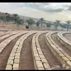 نقوم باعمال الحجر والطين