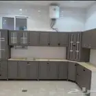 دولاب مطبخ او دولاب ملابس خشب