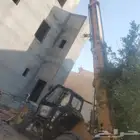 يوجد لدينا رافعه تلسكوبيه لرفع جميع مواد البناء