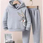 طقم اولاد على 35 يلبس عمر 21 فما فوق