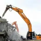 بوكلين لهدم المباني السكنية اقراء الاعلان كامل