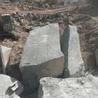 بناء حجر بوكلين بناء حجر يدوي قص ارآضي تكسير صخور تسوية