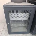خزانة خادم (Server Rack للبيع التواصل خاص