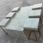 طاولة جميلة