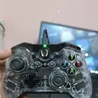 يد سلكية شكلها شفاف رهيب مع اضاءة RGB تشتغل ل سوني 4 وال PC