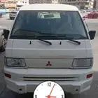 حافله ميتسوبيشي L300